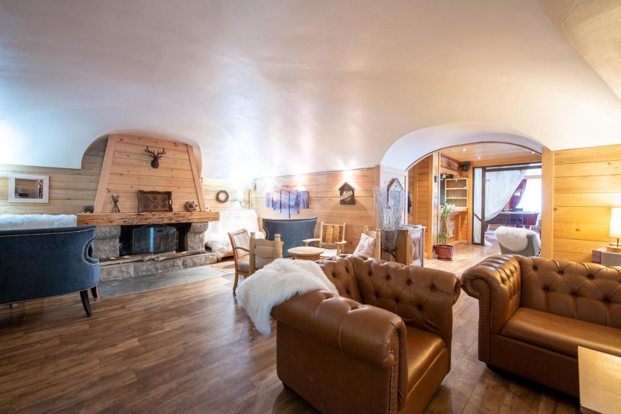 Hotel La Montagne La Clusaz Eksteriør billede
