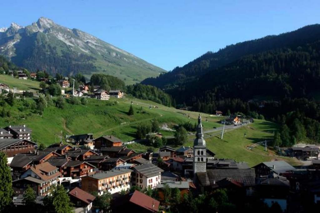 Hotel La Montagne La Clusaz Eksteriør billede