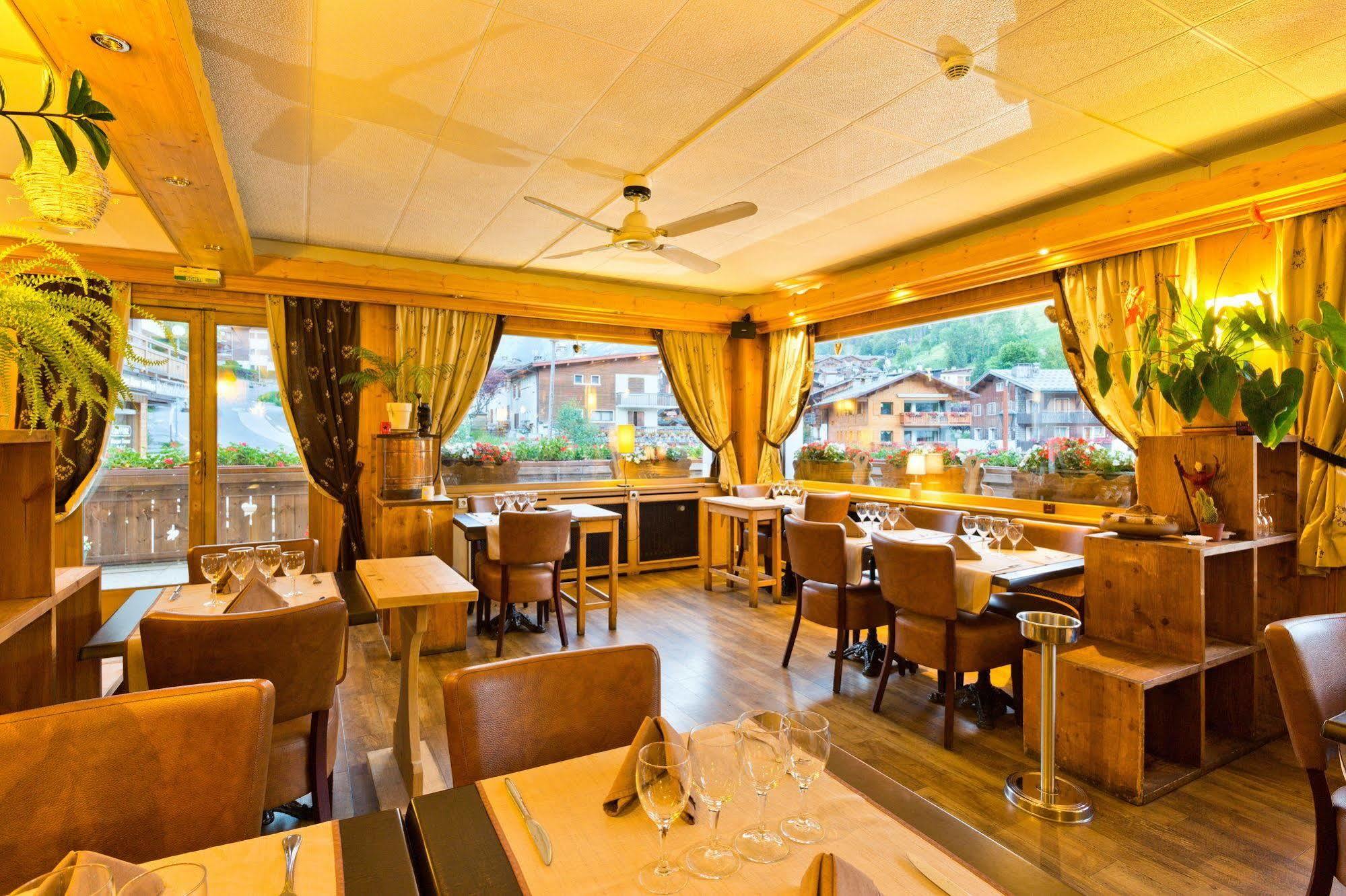 Hotel La Montagne La Clusaz Eksteriør billede